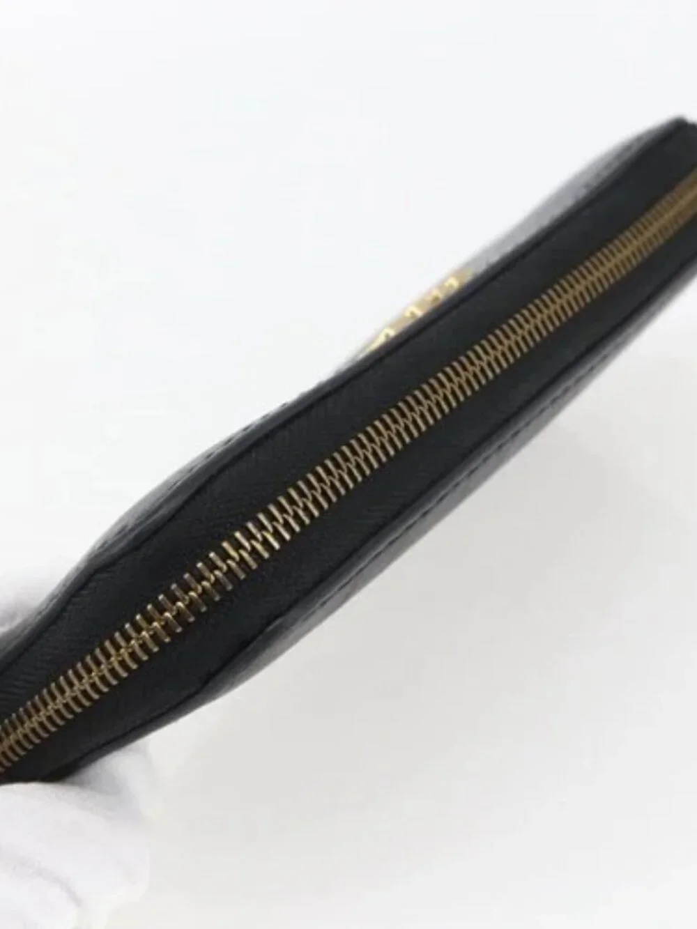 Christian Dior Round Long Wallet Leather Black Gold Auth am10801